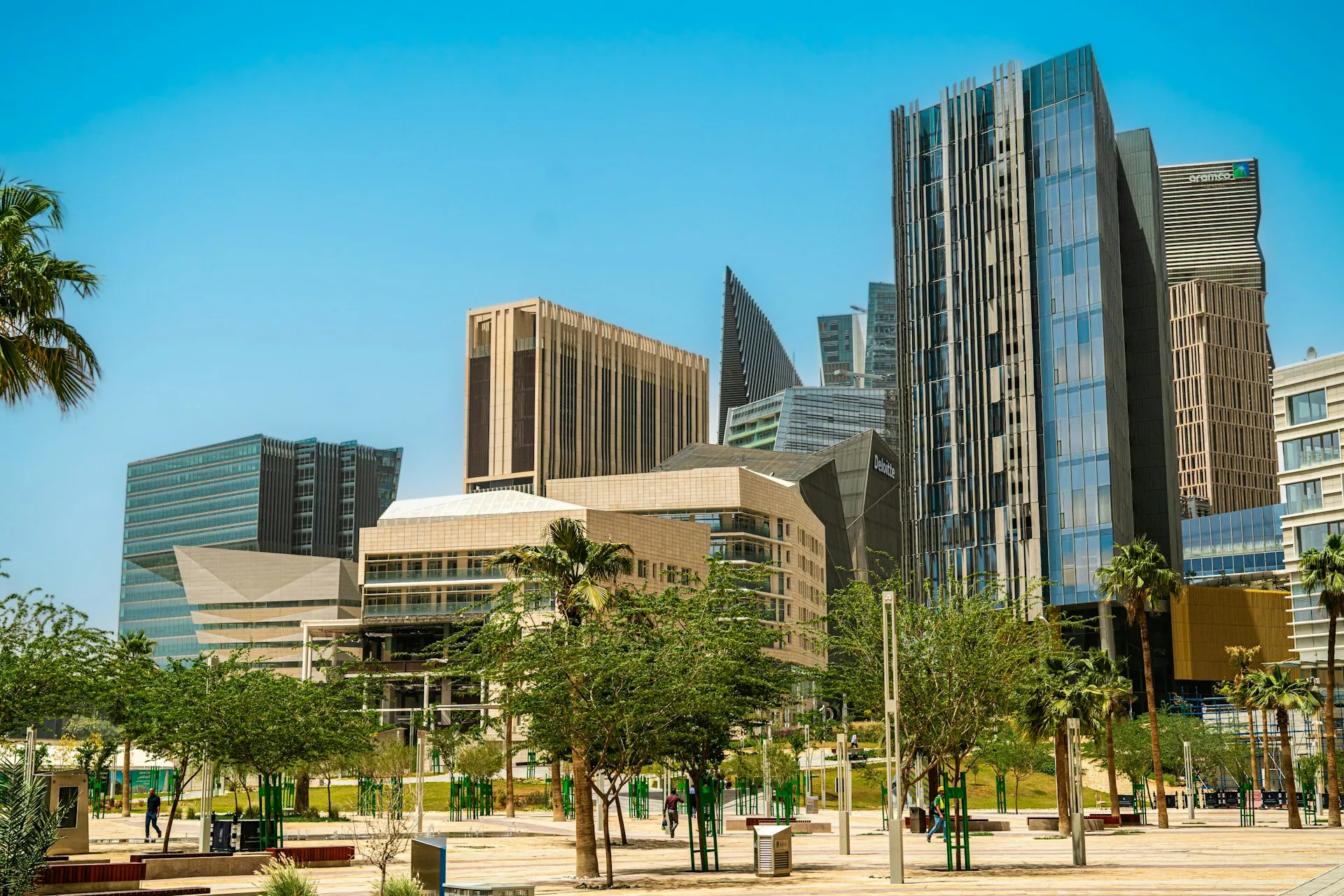 Five Benefits of New Foreign Property Ownership Law in Saudi Arabia