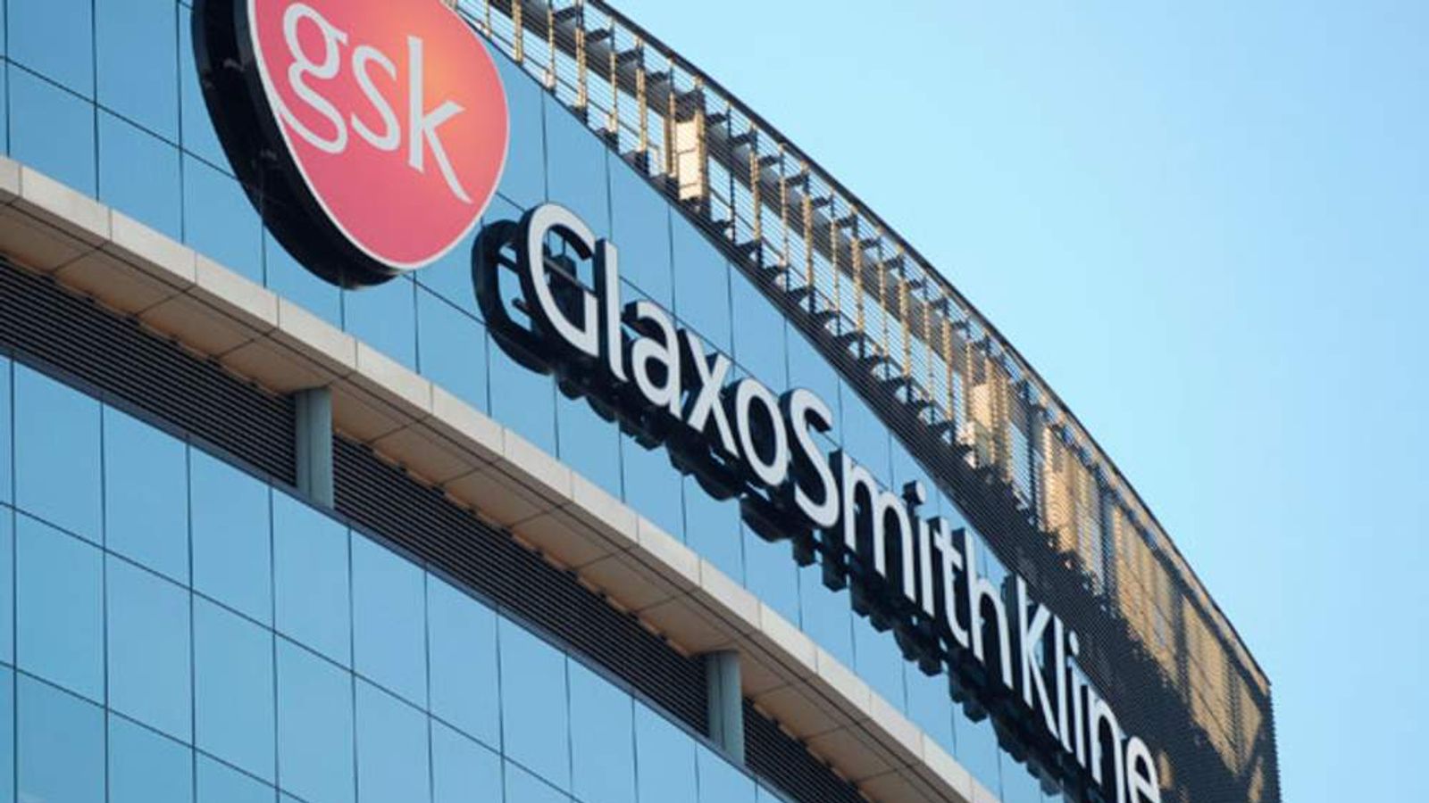 GSK pledges $30bn US investment as UK’s pharma woes deepen