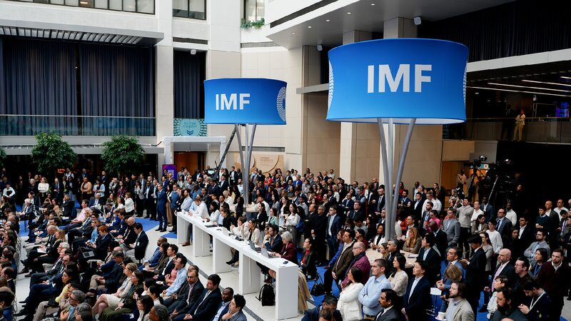 IMF warns of trade tension risk to global growth