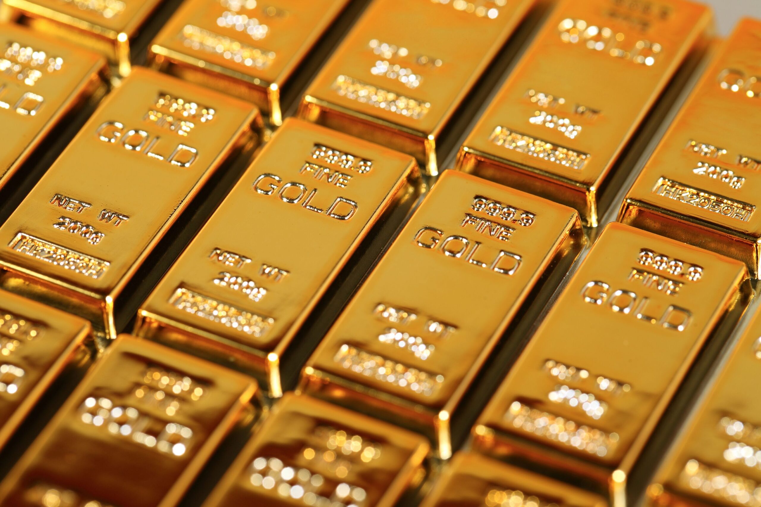 Gold and silver prices hit high after tariff threat