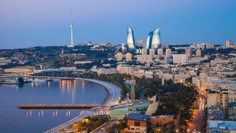 Azerbaijan Promotes Caucasus Corridors to Link Saudi Logistics With Central Asia